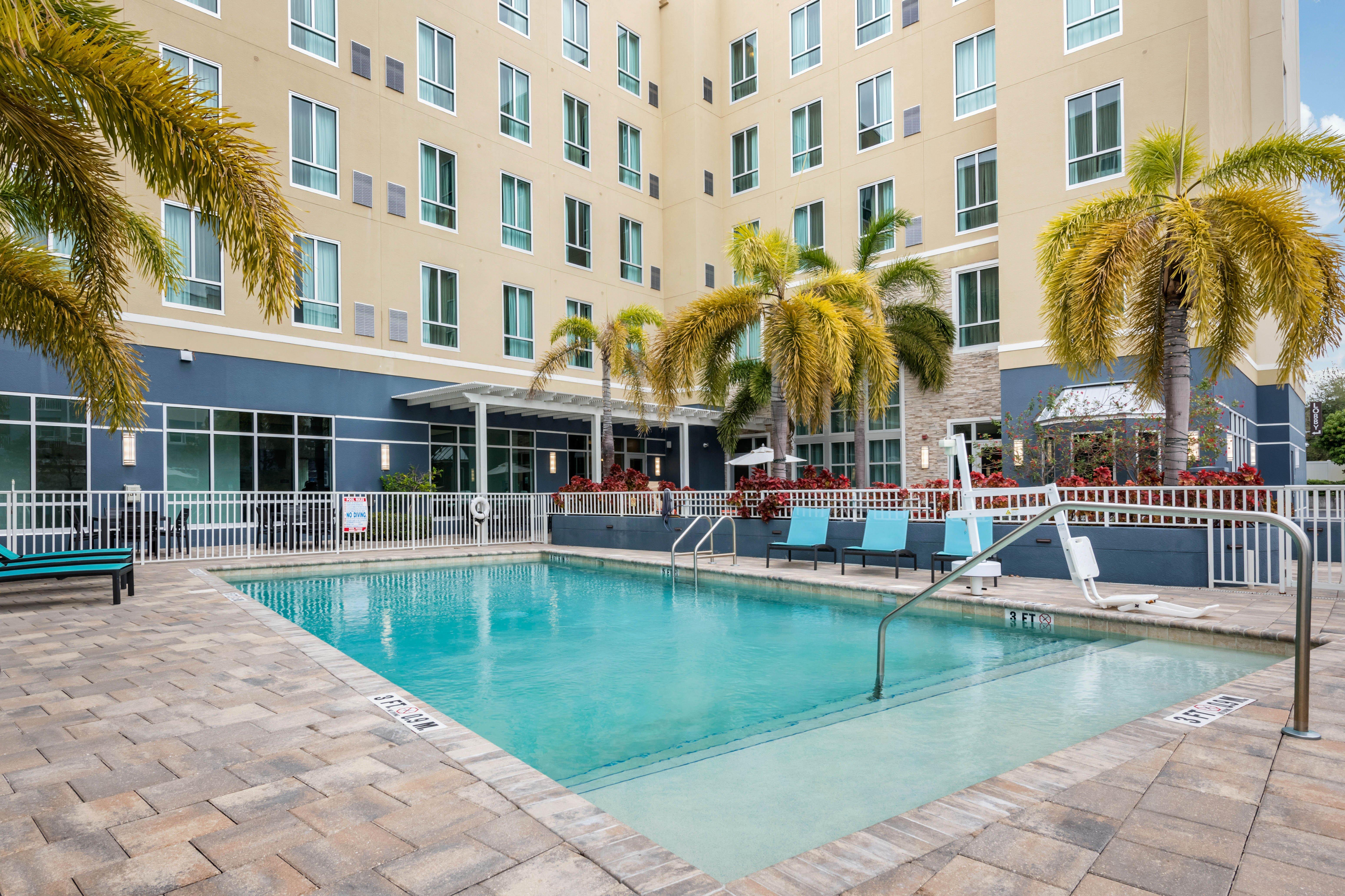 Staybridge Suites St. Petersburg Fl By Ihg Екстер'єр фото