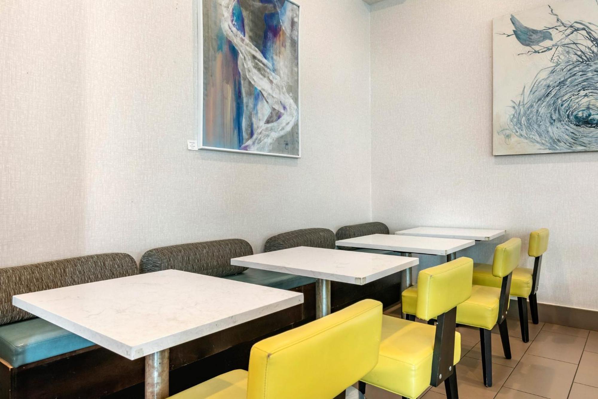 Staybridge Suites St. Petersburg Fl By Ihg Екстер'єр фото